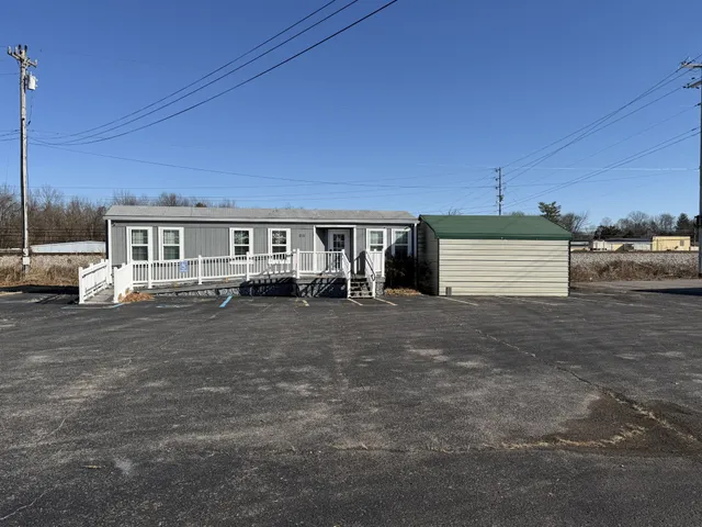 $2,950 | 215 North Broadway, Portland, TN 37148