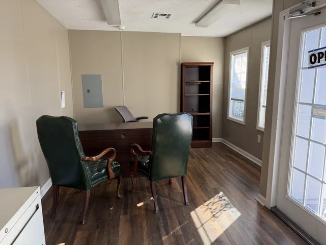 $2,950 | 215 North Broadway, Portland, TN 37148