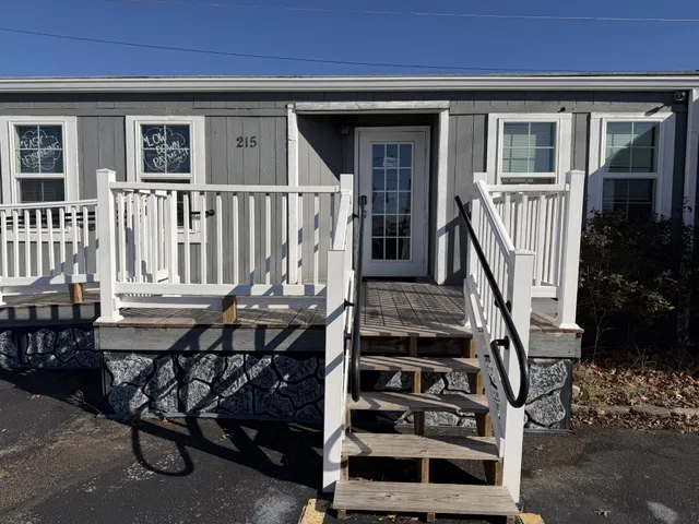 $2,950 | 215 North Broadway, Portland, TN 37148
