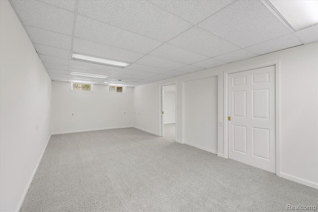 9248 Riverside Drive Brighton, MI 48116 - Photo 33 of 46