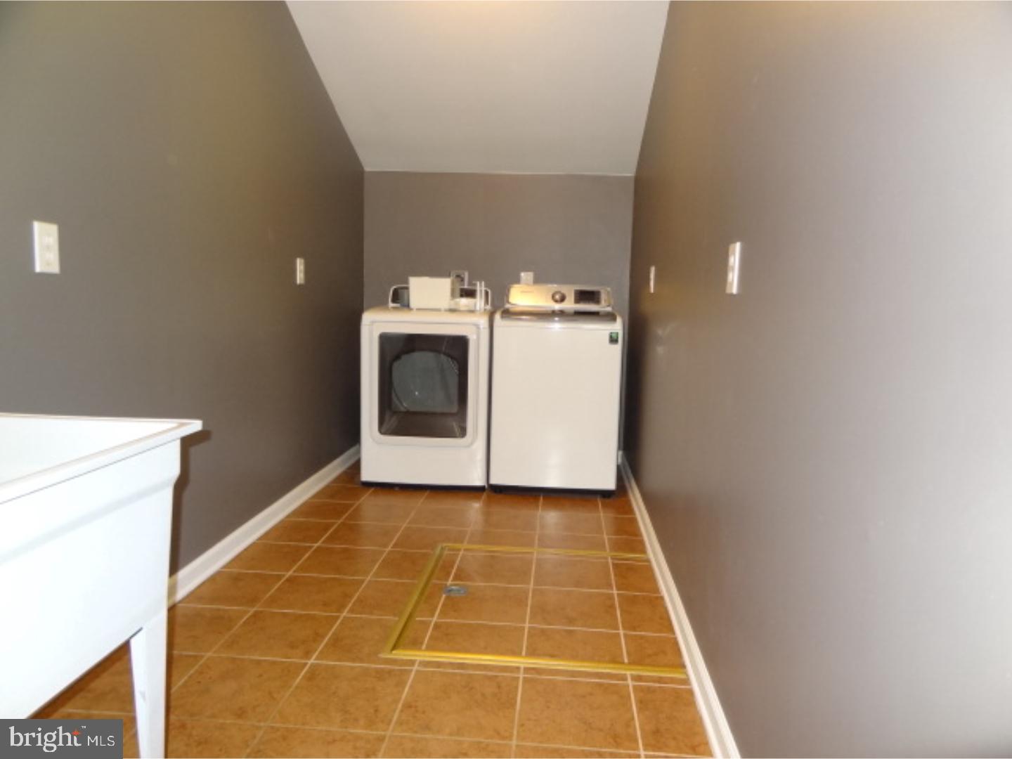 1113 York Road Cherry Hill, NJ 08034 - Photo 16 of 23 Laundry Room