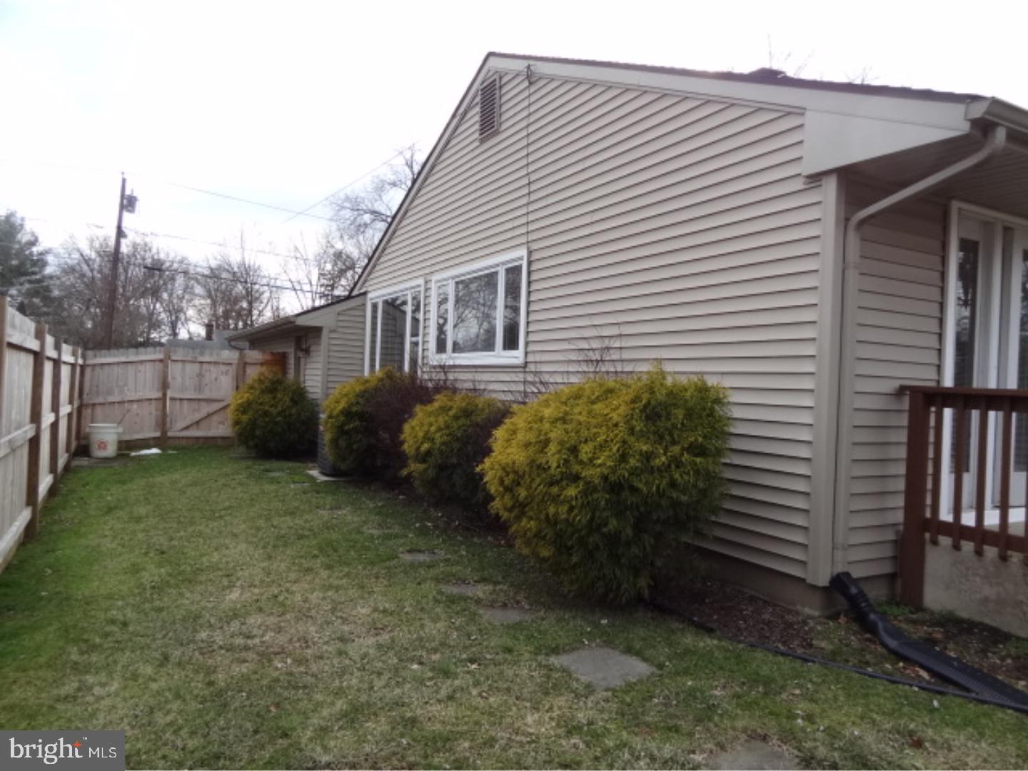 1113 York Road Cherry Hill, NJ 08034 - Photo 22 of 23 Exterior Side