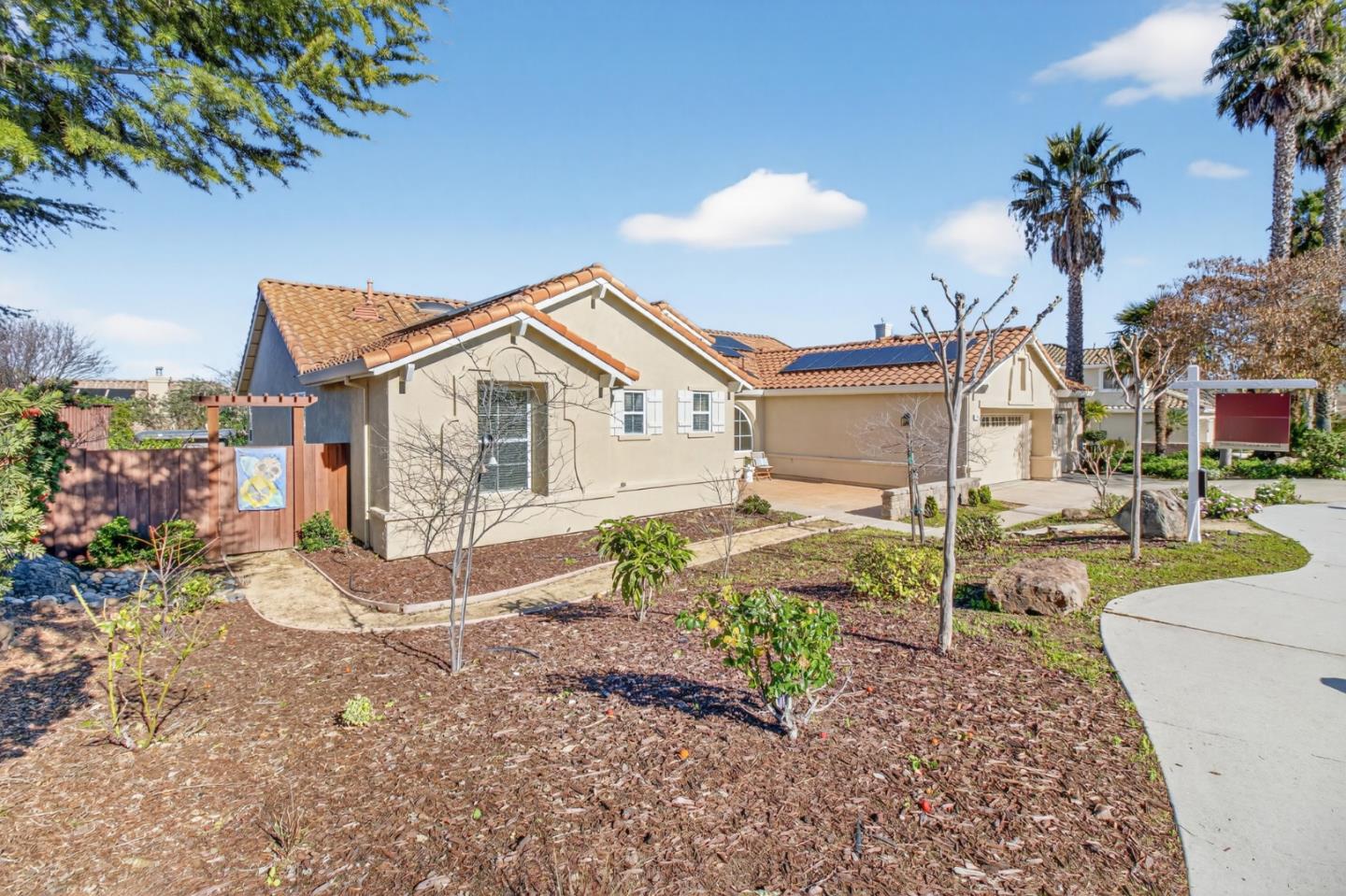 1280 Quail Ridge Way Hollister, CA 95023 - Photo 2 of 59 Gallery Image 2
