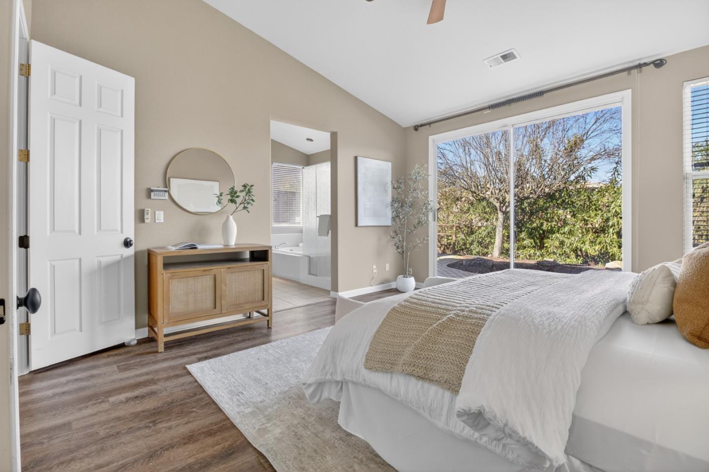 1280 Quail Ridge Way Hollister, CA 95023 - Photo 29 of 59 Gallery Image 29