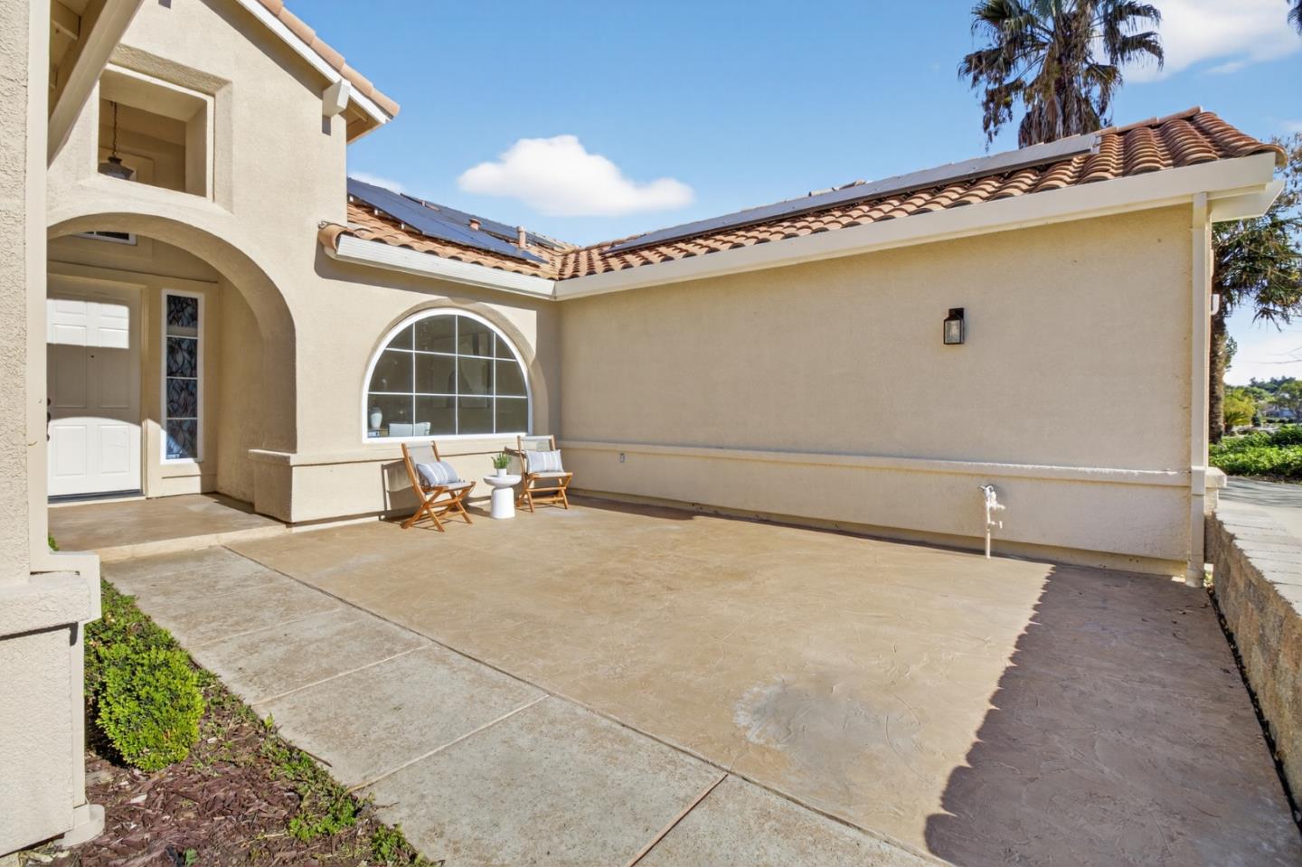 1280 Quail Ridge Way Hollister, CA 95023 - Photo 4 of 59 Gallery Image 4