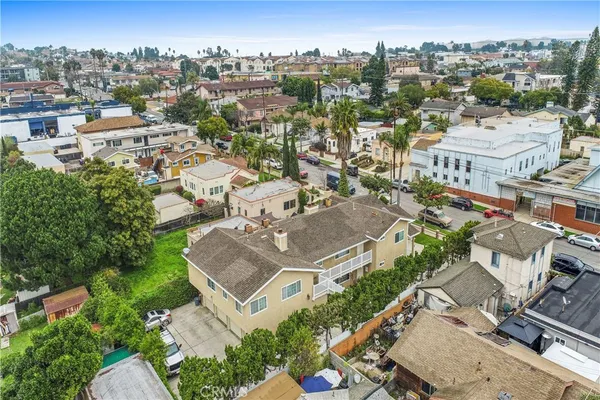 $1,875,000 | 1717 Temple Avenue, Long Beach, CA 90804
