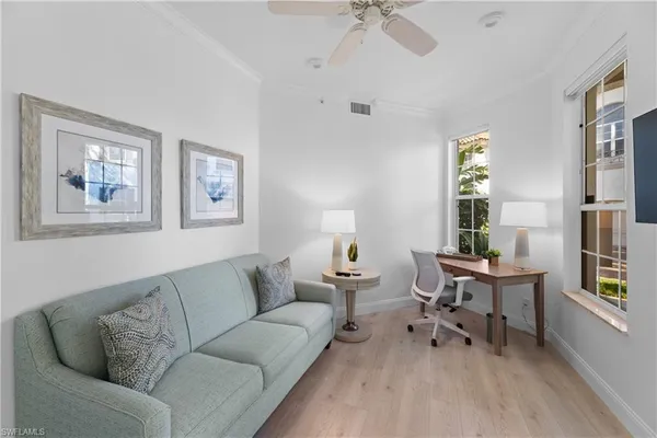 $10,000 | 193 Colonade Circle, Unit 1506, Naples, FL 34103