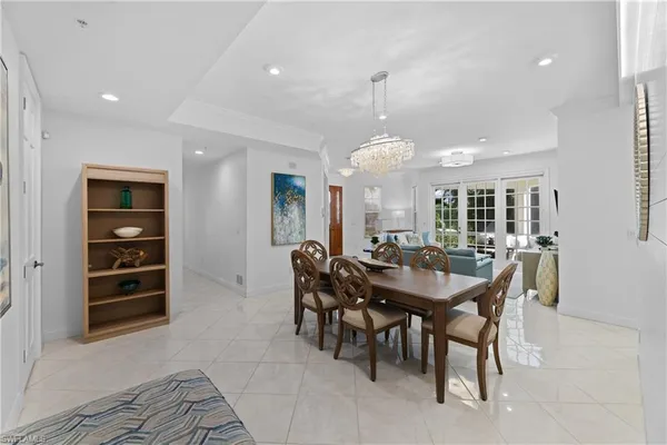 $10,000 | 193 Colonade Circle, Unit 1506, Naples, FL 34103