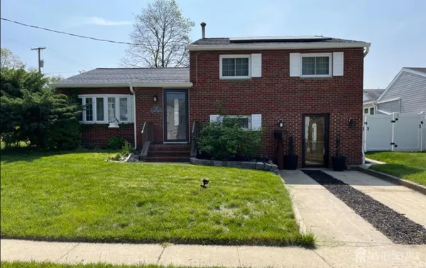 $3,750 | 42 Albert Drive, Sayreville, NJ 08859