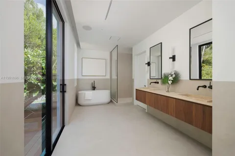 $8,900,000 | 1701 Micanopy Avenue, Coconut Grove, FL 33133