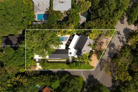 $8,900,000 | 1701 Micanopy Avenue, Coconut Grove, FL 33133