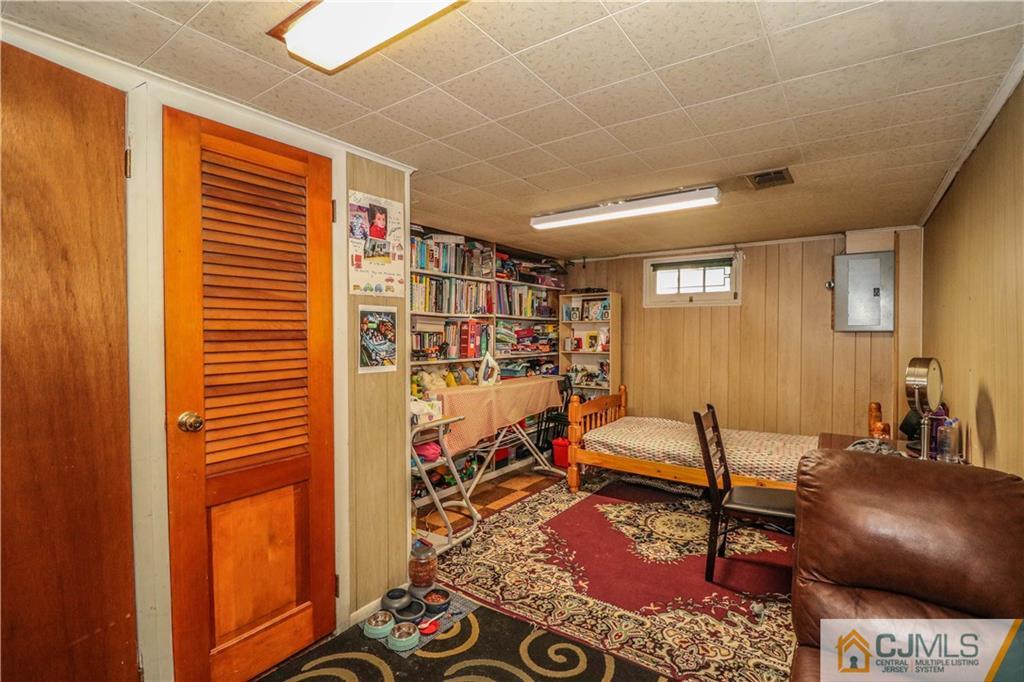 38 Rieder Road Edison, NJ 08817 - Photo 20 of 22 Gallery Image 20