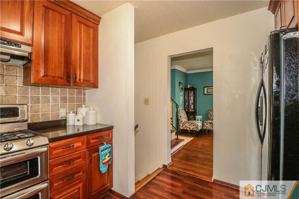 38 Rieder Road Edison, NJ 08817 - Photo 10 of 22 Gallery Image 10