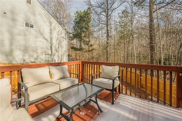 $379,900 | 2140 Mina Ln Drive Northeast, Buford, GA 30518