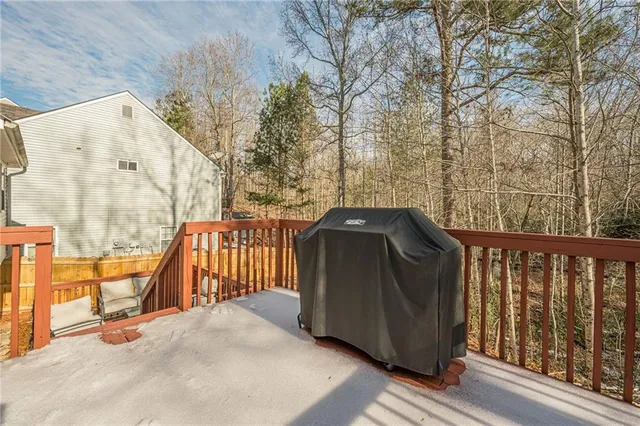 $379,900 | 2140 Mina Ln Drive Northeast, Buford, GA 30518