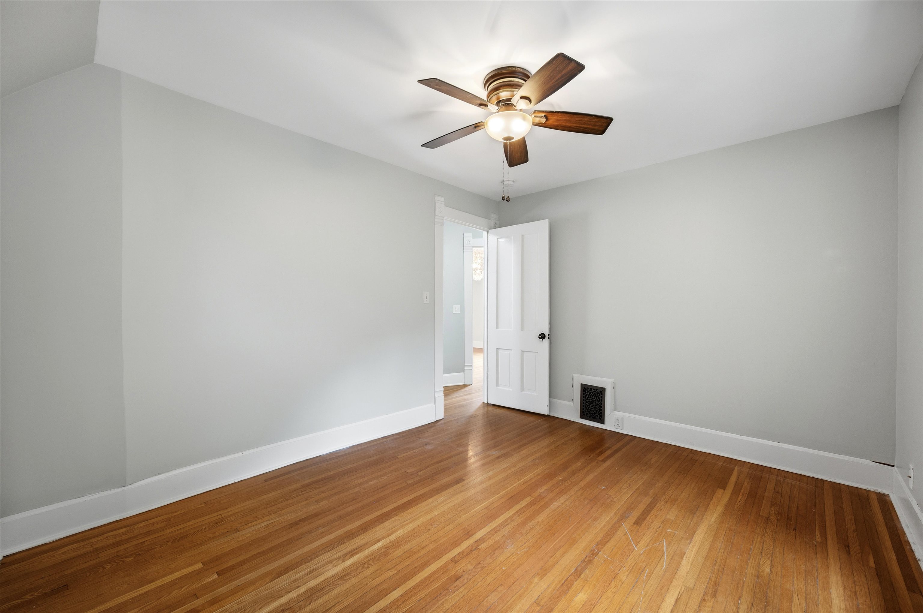 507 Parish Street Delavan, WI 53115 - Photo 21 of 37
