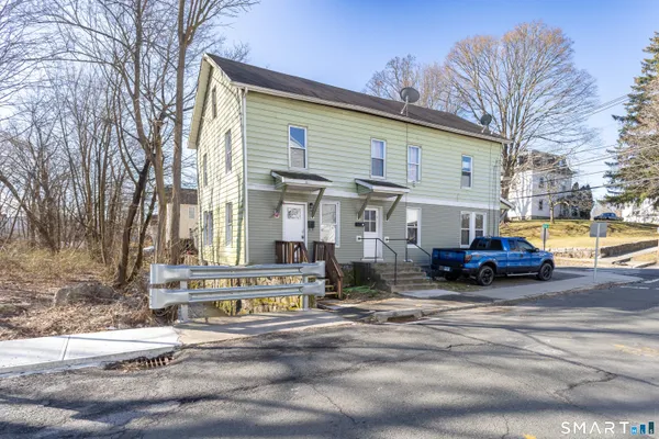 $685,000 | 31 William Street, Danbury, CT 06810