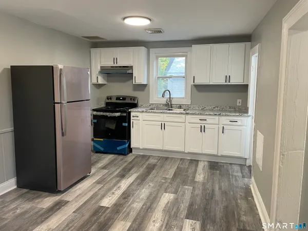 $685,000 | 31 William Street, Danbury, CT 06810