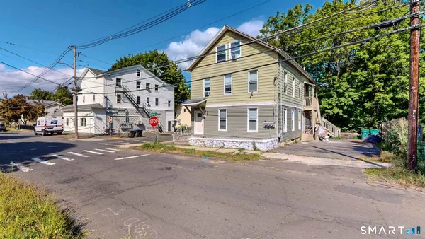 $685,000 | 31 William Street, Danbury, CT 06810