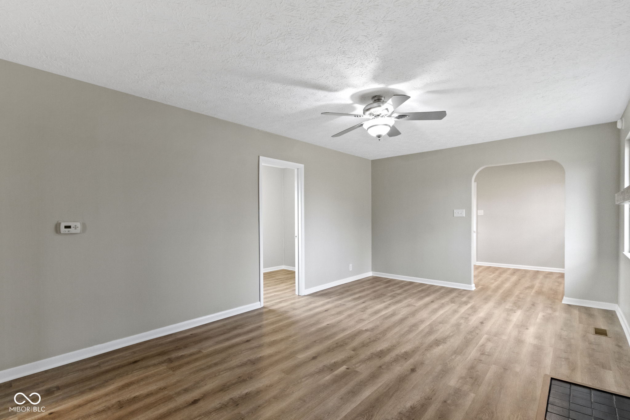 305 Bixler Road Indianapolis, IN 46227 - Photo 8 of 31