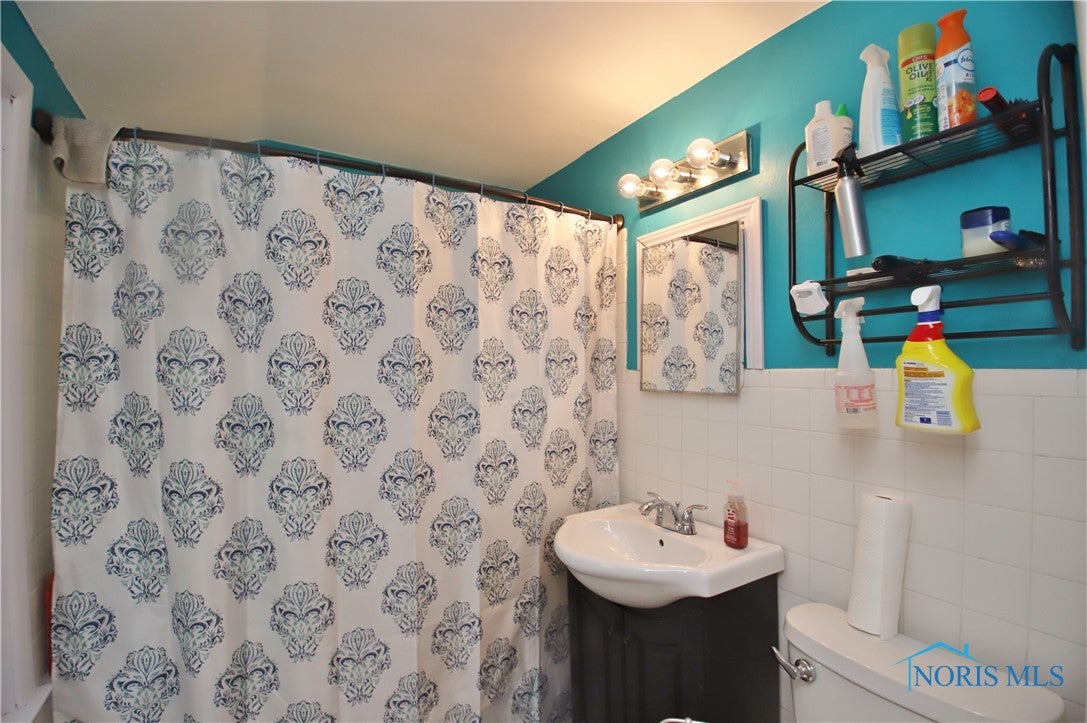 2851 Wyndale Road Toledo, OH 43613 - Photo 30 of 48 Gallery Image 30
