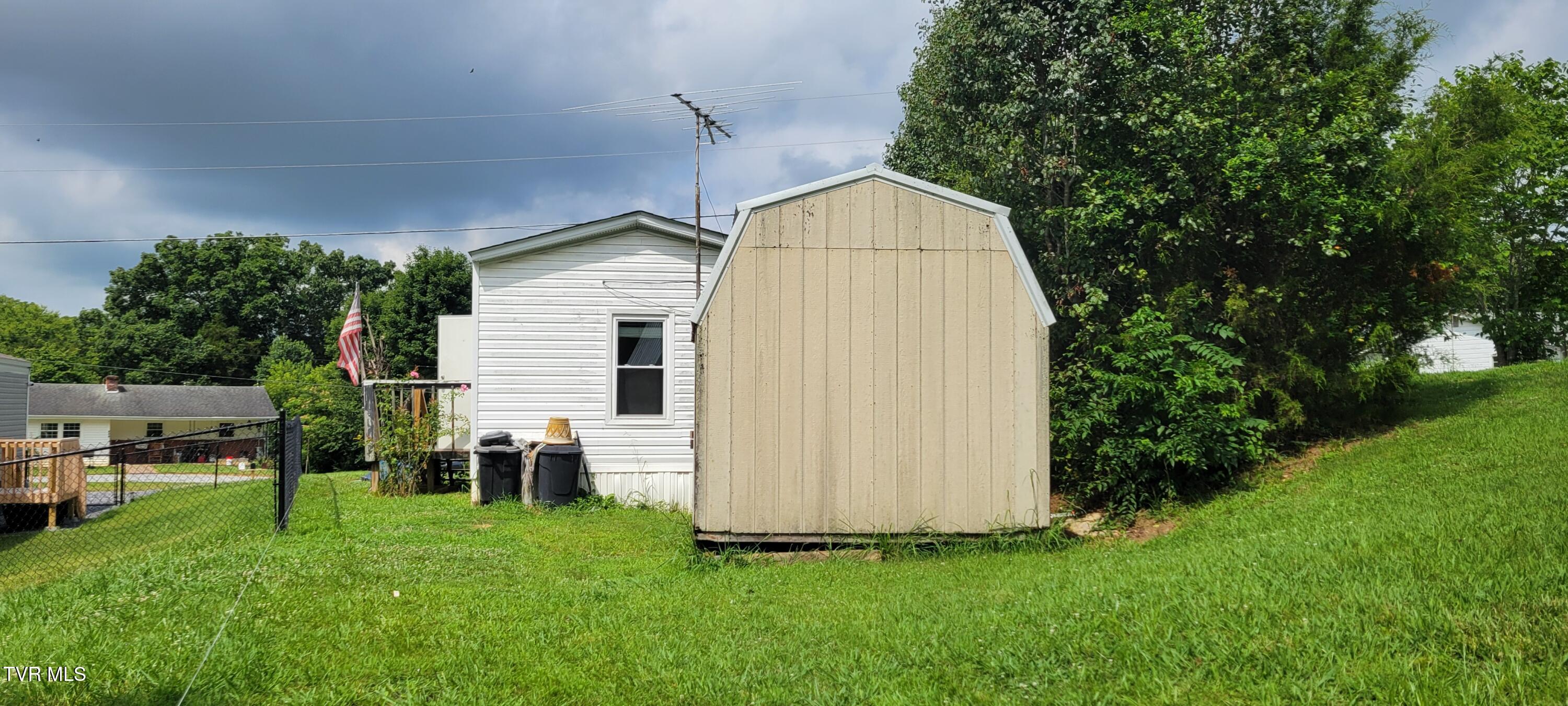 128 Kidwell School Road Greeneville, TN 37745 - Photo 31 of 34 20260708_111613