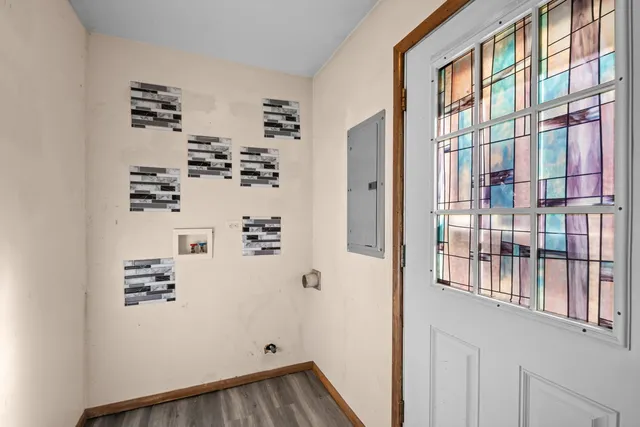 $280,000 | 18945 West Old Plank Road, Grayslake, IL 60030