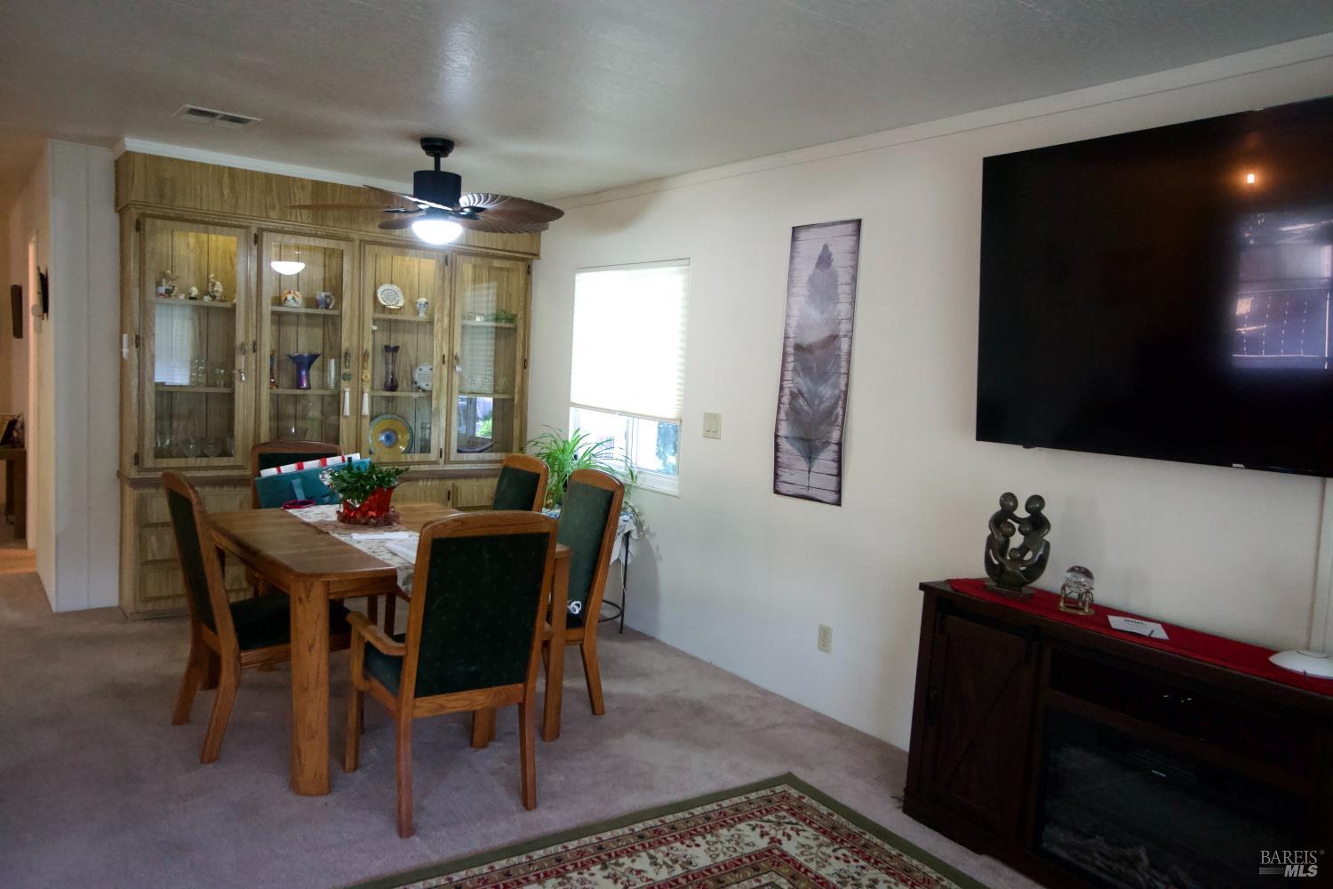 41 Plymouth Way Santa Rosa, CA 95403 - Photo 9 of 28