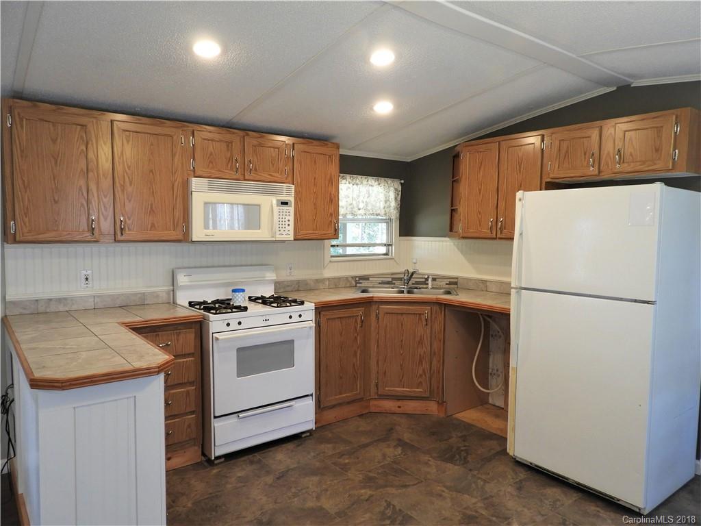 395 Hester Mill Road Rutherfordton, NC 28139 - Photo 6 of 27