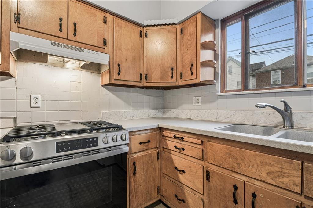 620 Broadway Avenue McKees Rocks, PA 15136 - Photo 7 of 18 Gallery Image 7
