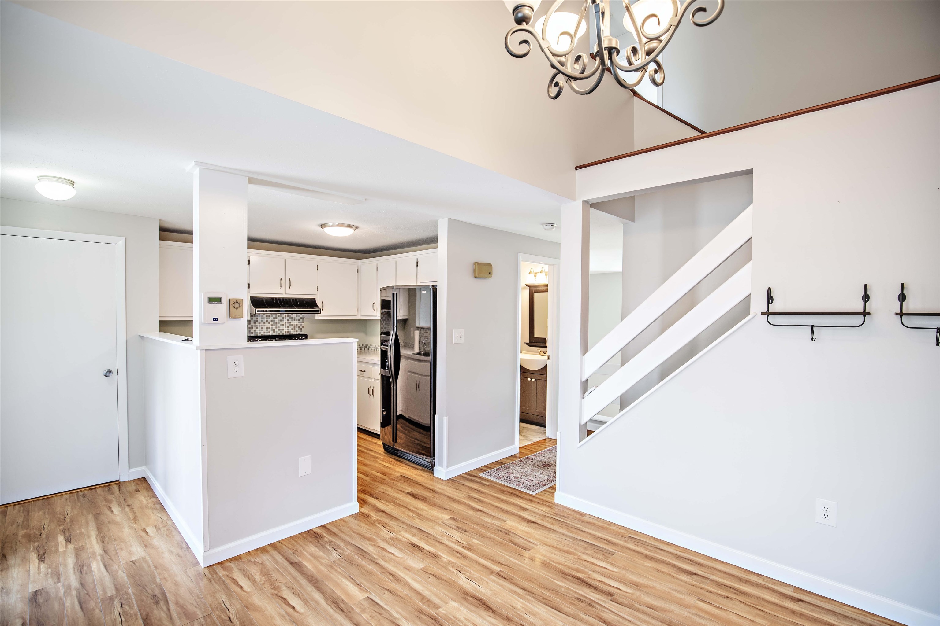 14 Dalton Court, Unit 78 Merrimack, NH 03054 - Photo 2 of 32