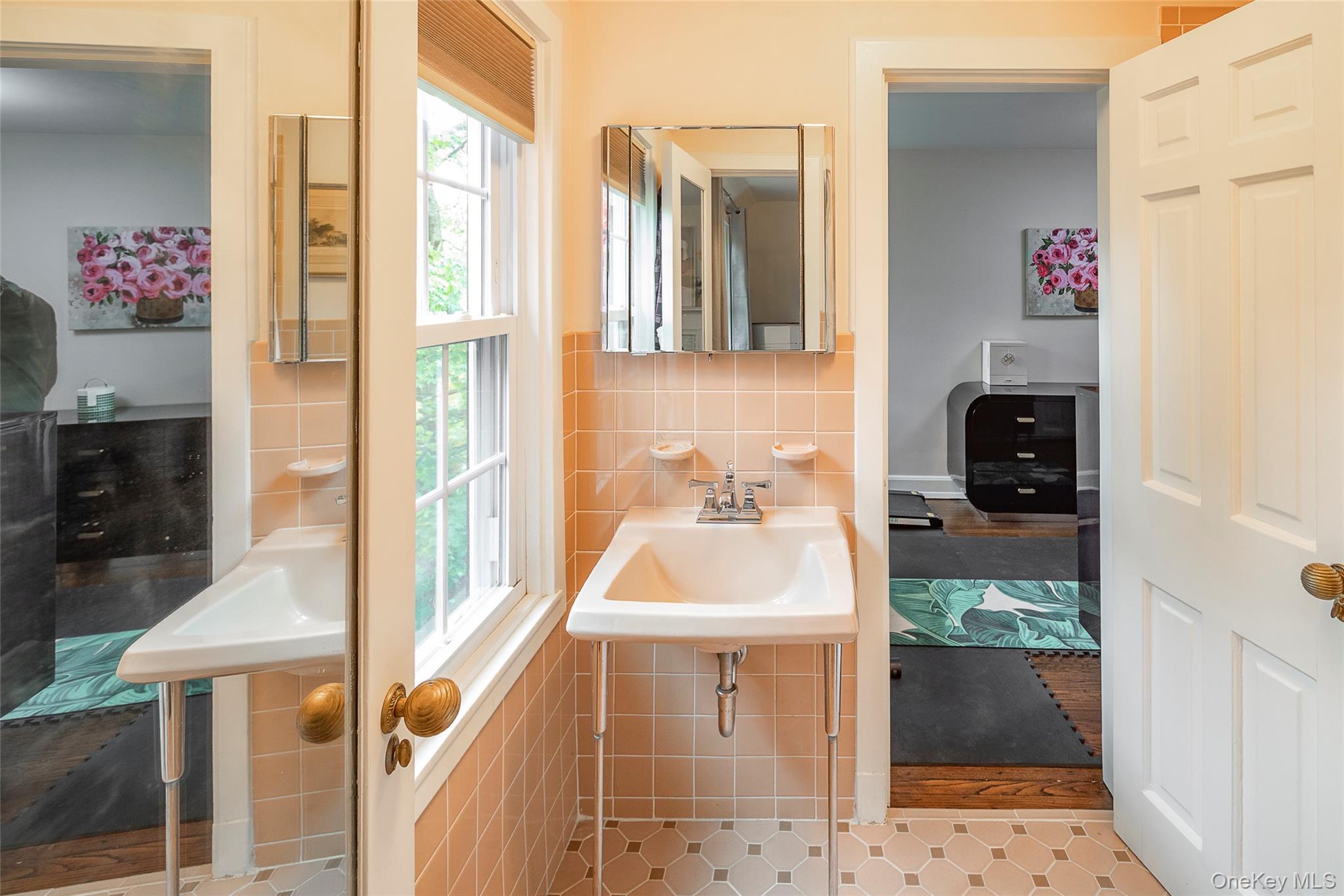 80 Hereford Road Bronxville, NY 10708 - Photo 28 of 36