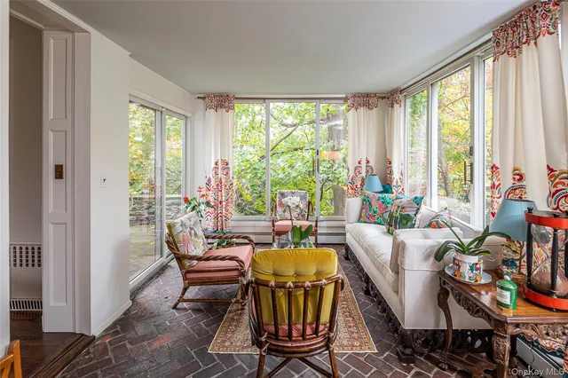 $1,695,000 | 80 Hereford Road, Bronxville, NY 10708