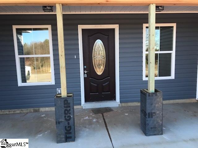 121 Hatchett Road Roebuck, SC 29376 - Photo 2 of 19