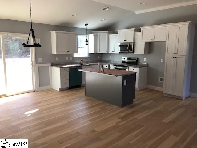 121 Hatchett Road Roebuck, SC 29376 - Photo 5 of 19