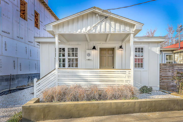 9 F Street Charleston, SC 29403 - Photo 1 of 20 32 F Street-01