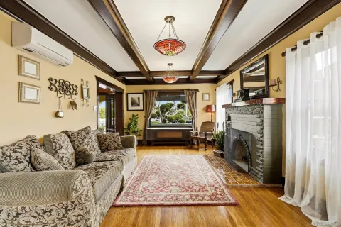 $2,399,000 | 3048 Laurel Street, San Diego, CA 92104