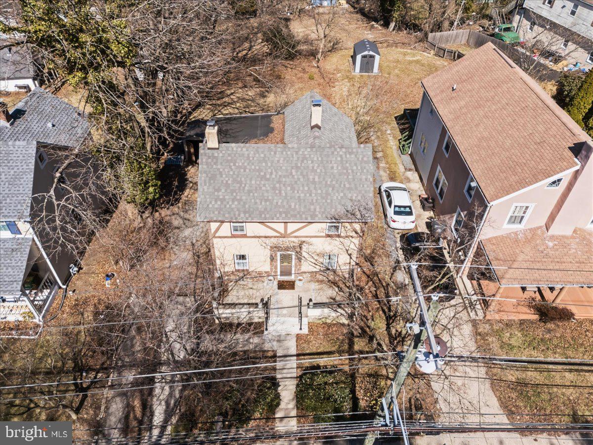 966 Upper Gulph Road Wayne, PA 19087 - Photo 19 of 23 an aerial view of residential houses with outdoor space
