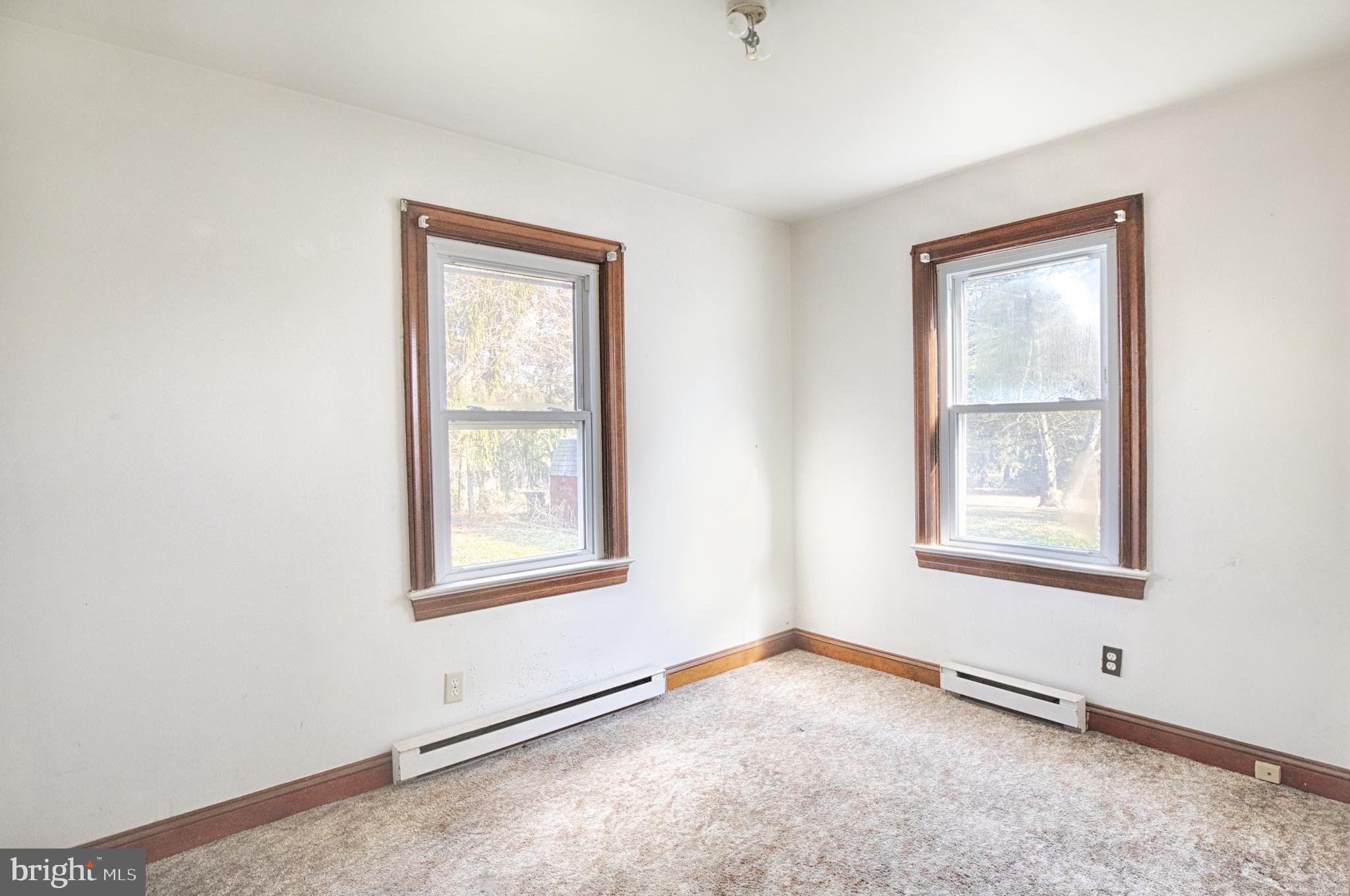 2833 Scarff Road Fallston, MD 21047 - Photo 11 of 24 2nd bedroom on main level w 2 windows & carpet