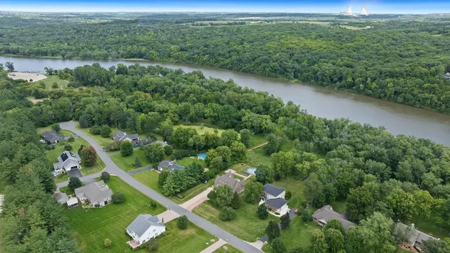 $650,000 | 1695 North Sauk Trail, Oregon, IL 61061