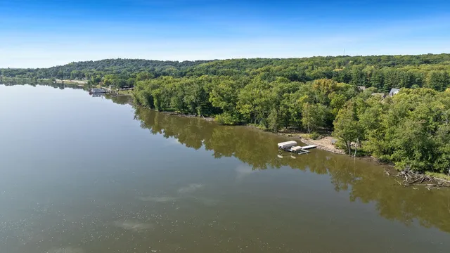 $650,000 | 1695 North Sauk Trail, Oregon, IL 61061