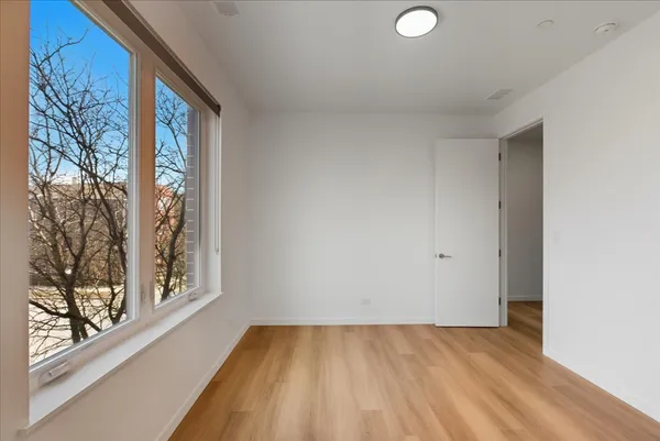 $3,450 | 204 South Leavitt Street, Unit 302, Chicago, IL 60612