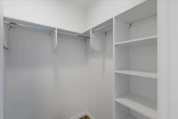 $3,450 | 204 South Leavitt Street, Unit 302, Chicago, IL 60612