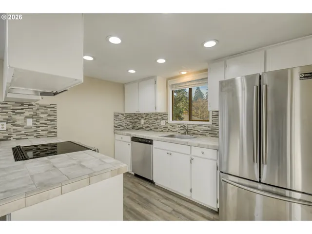 $525,000 | 5900 Southwest Ellerson Terrace, Beaverton, OR 97007