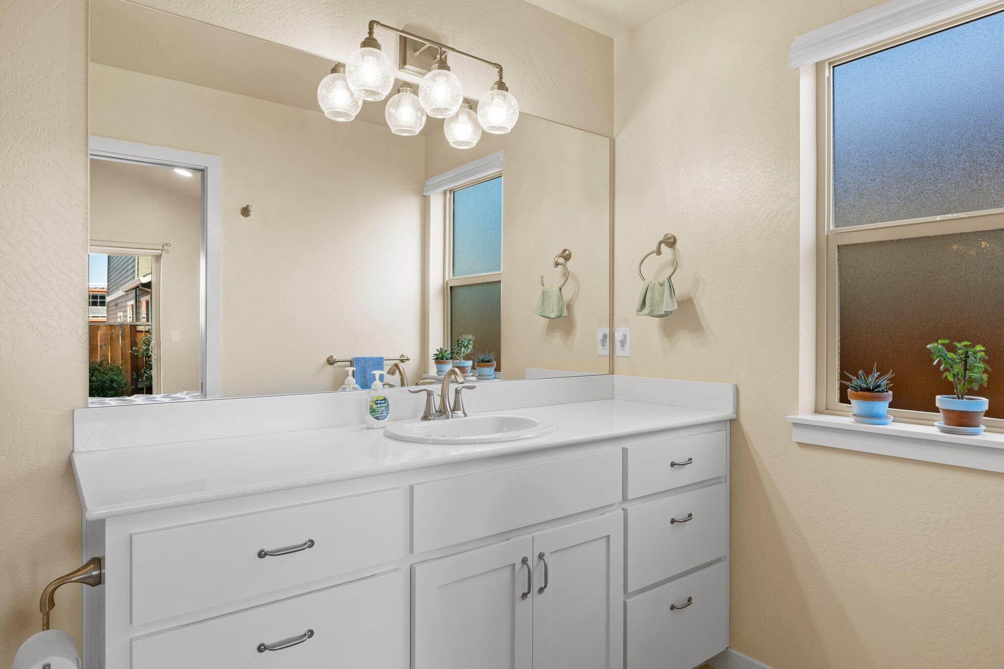 72 William Way Talent, OR 97540 - Photo 18 of 21 19-web-or-mls-_D9A8933