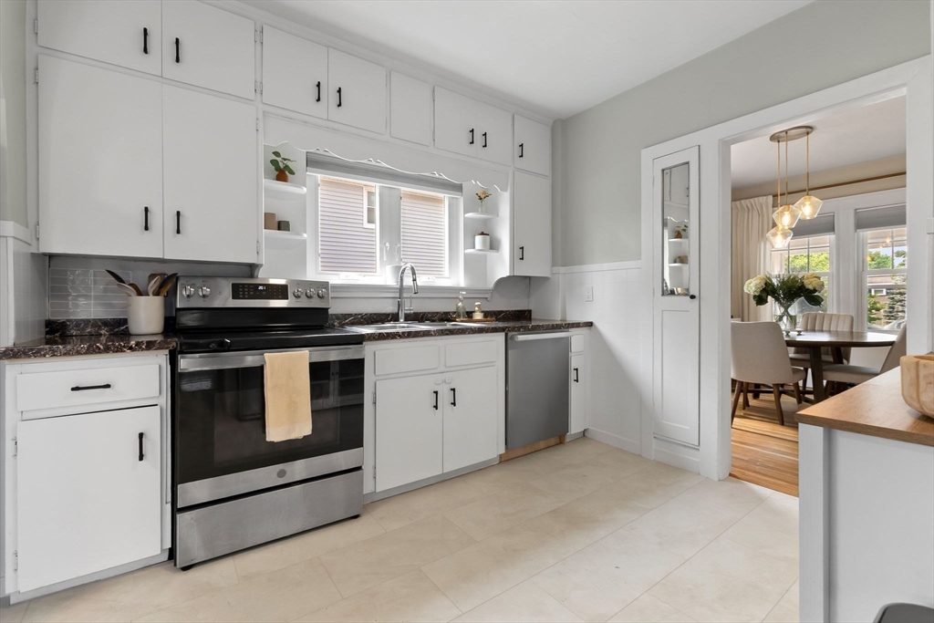 8 Porter Road North Reading, MA 01864 - Photo 23 of 38 Gallery Image 23