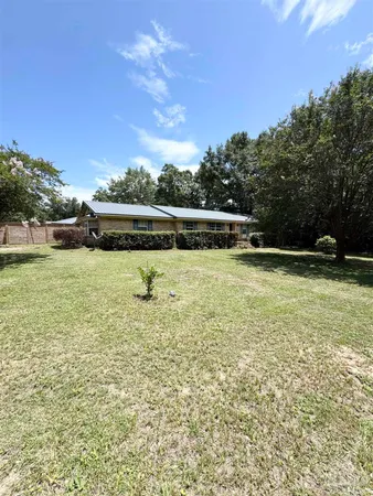 $2,200 | 9720 Sandpiper Street, Pensacola, FL 32514
