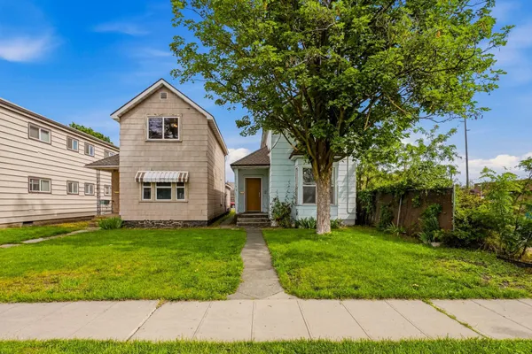 $640,000 | 819 East Sinto Avenue, Unit 817 E SINTO AVE, Spokane, WA 99202