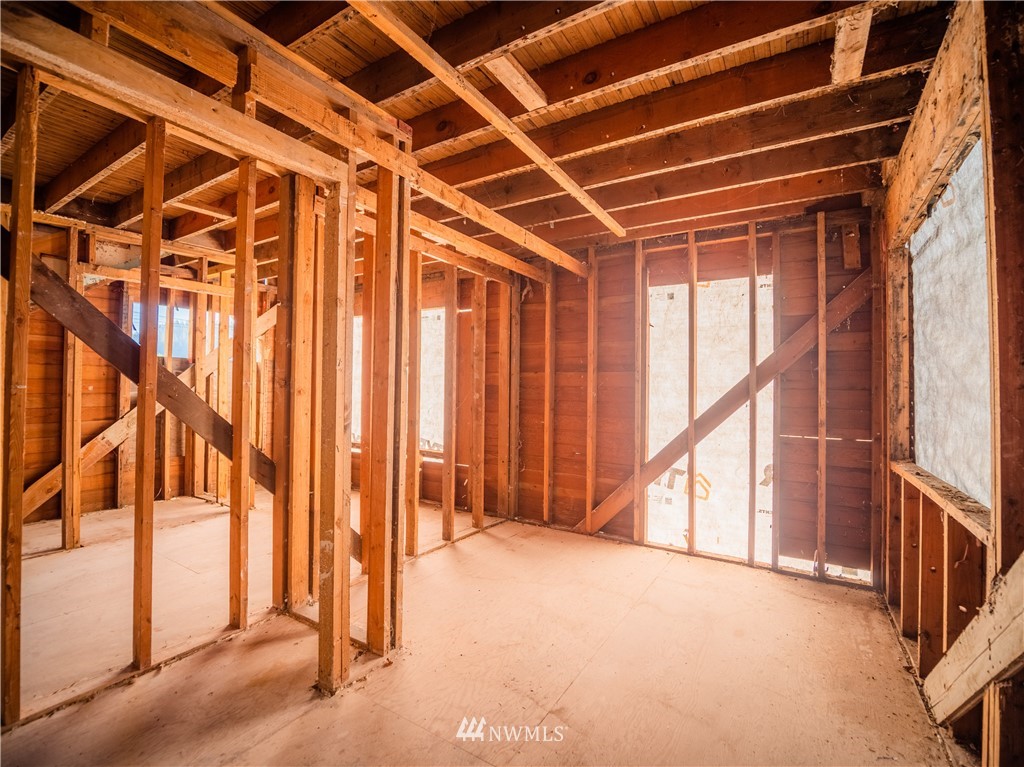 13321 Satterlee Road Anacortes, WA 98221 - Photo 9 of 19 Gallery Image 9