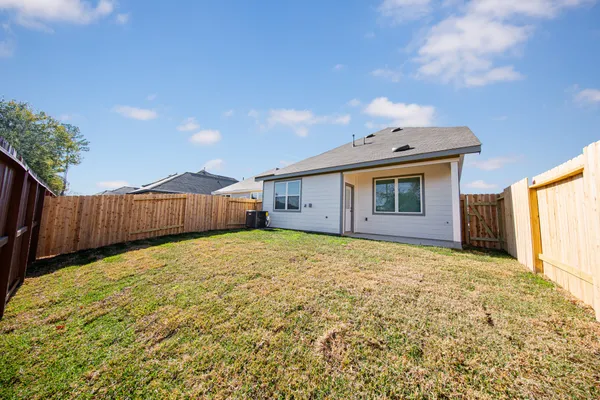 $309,990 | 15610 Coneflower Hls Drive, Houston, TX 77090